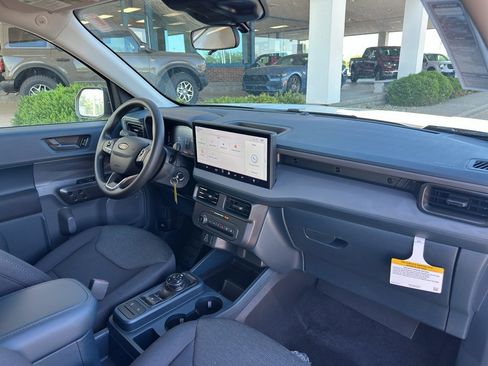 New 2026 Ford Maverick XL AWD/4WD image 28