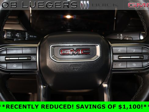 Certified 2025 GMC Acadia Elevation FWD image 25