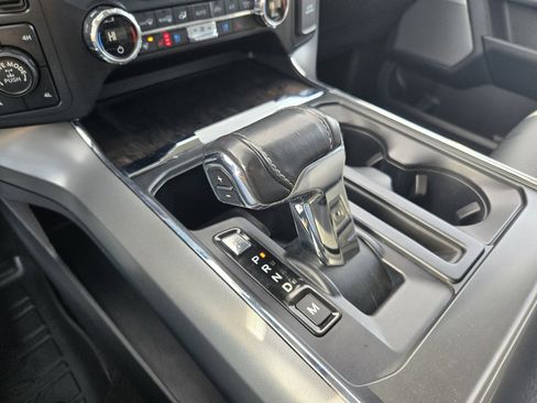 Used 2021 Ford F150 Lariat w/ Equipment Group 502A High image 34