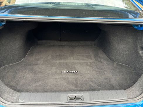 Used 2025 Nissan Sentra SV image 26