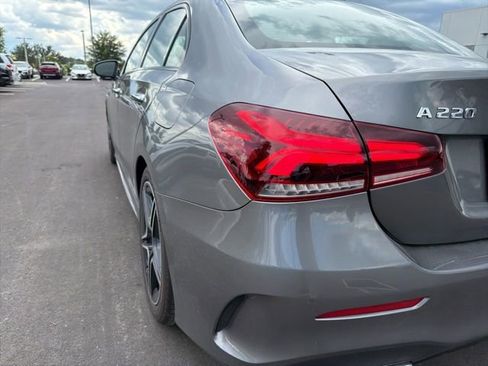Used 2019 Mercedes-Benz A 220 image 5