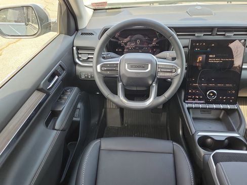 New 2026 GMC Terrain Denali AWD/4WD image 19