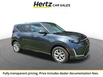Used 2025 Kia Soul LX w/ LX Technology Package