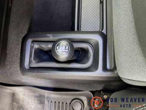 Used 2024 RAM 2500 Tradesman w/ Chrome Appearance Group AWD/4WD image 28