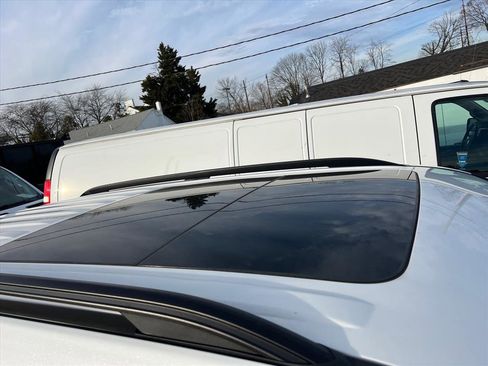 Used 2022 Ford Explorer ST w/ Equipment Group 401A image 3