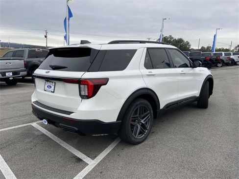 New 2025 Ford Explorer ST-Line w/ Premium Package image 3
