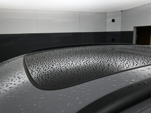 Used 2024 Audi Q4 e-tron Premium Plus image 17