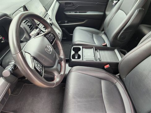Used 2025 Honda Odyssey Sport-L image 12