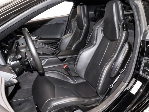 Used 2023 Chevrolet Corvette Stingray Coupe w/ Z51 Performance Package image 19