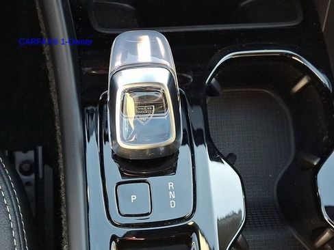 Certified 2026 Volvo XC40 B5 Plus w/ Protection Package Premier AWD/4WD image 17