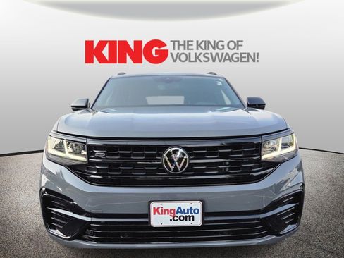 Certified 2023 Volkswagen Atlas Cross Sport SEL R-Line AWD/4WD image 9