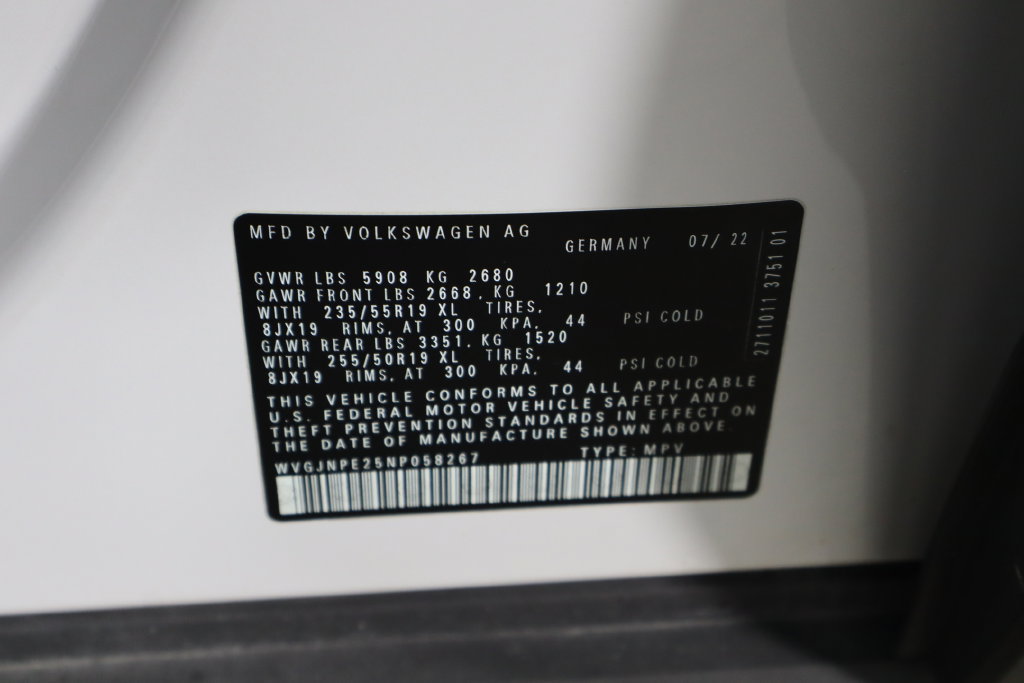 Used 2022 Volkswagen ID.4 Pro AWD/4WD image 45