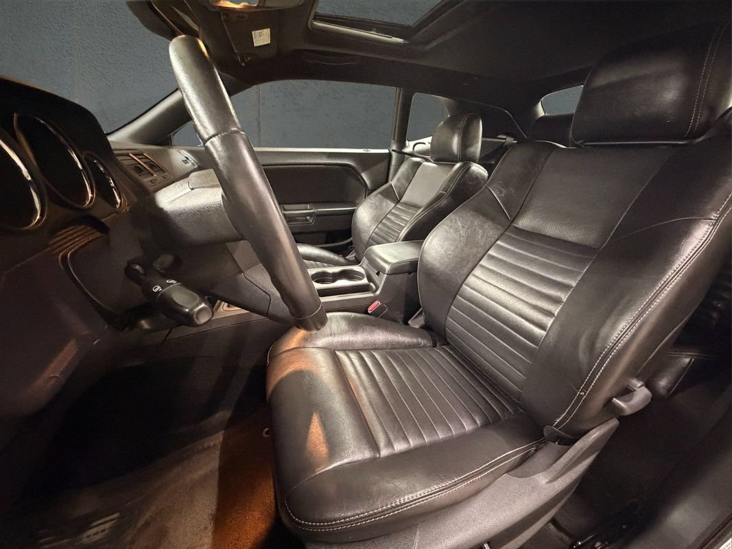 Used 2009 Dodge Challenger R/T RWD image 22