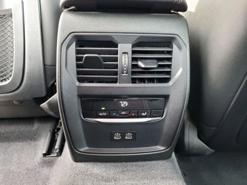 Certified 2022 BMW 230i Coupe w/ Convenience Package image 18