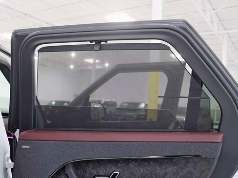 Used 2024 Land Rover Range Rover Sport Dynamic SE AWD/4WD image 37
