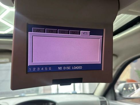 Used 2005 Jeep Grand Cherokee Limited image 27