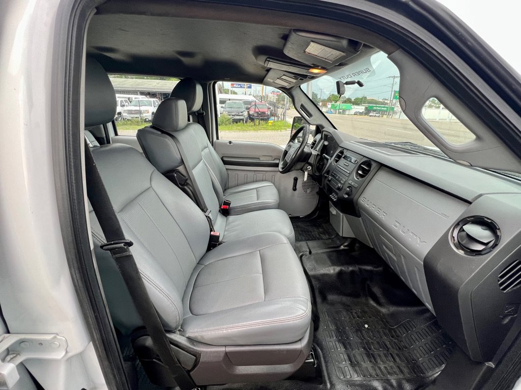 Used 2016 Ford F350 XL w/ Trailer Tow Package RWD image 19