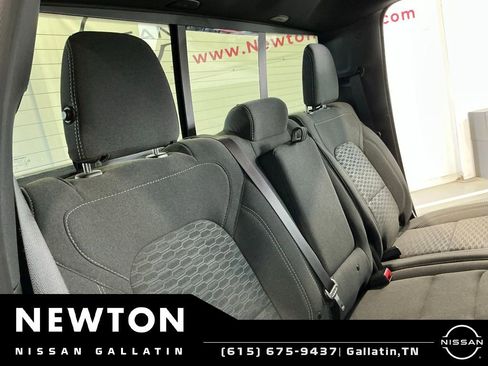 Used 2025 RAM 1500 Big Horn AWD/4WD image 18
