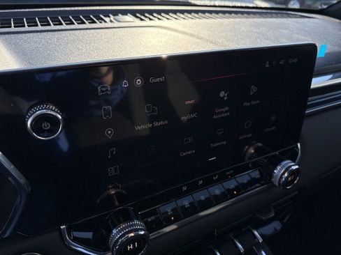 New 2026 GMC Canyon Elevation w/ Convenience Package image 12