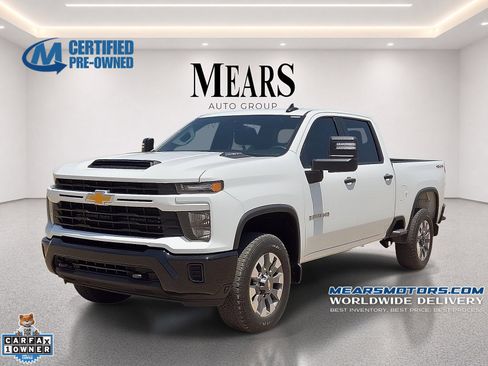 Used 2024 Chevrolet Silverado 2500 Custom w/ Custom Value Package AWD/4WD image 1