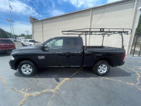 Used 2019 RAM 1500 Express AWD/4WD image 7