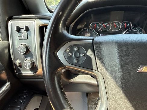 Used 2018 Chevrolet Silverado 1500 LT w/ All Star Edition AWD/4WD image 29