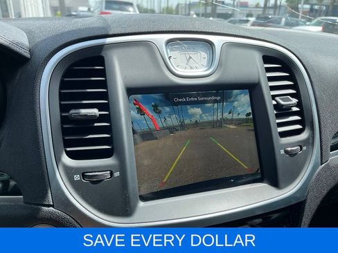 Used 2023 Chrysler 300 Touring L RWD image 10