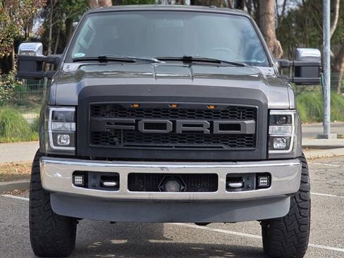 Used 2010 Ford F350 Lariat image 8