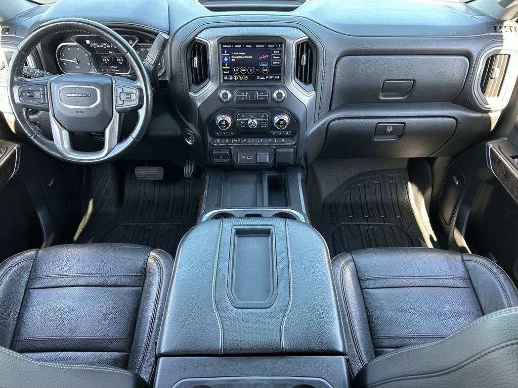 Used 2020 GMC Sierra 2500 Denali w/ Denali Ultimate Package AWD/4WD image 15