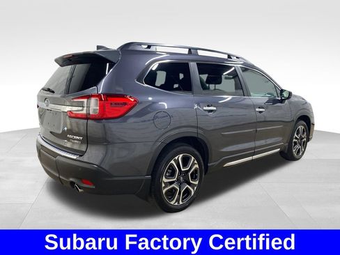 Used 2025 Subaru Ascent Touring AWD/4WD image 4
