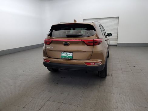 Used 2019 Kia Sportage LX w/ LX Popular Package AWD/4WD image 7
