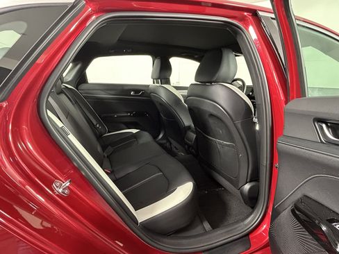 Used 2025 Kia K5 GT-Line w/ GT-Line Premium Package image 12