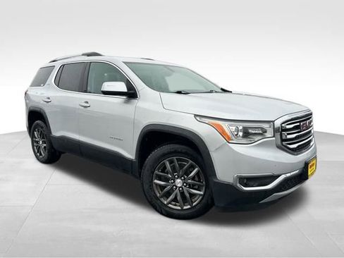 Used 2017 GMC Acadia SLT image 1