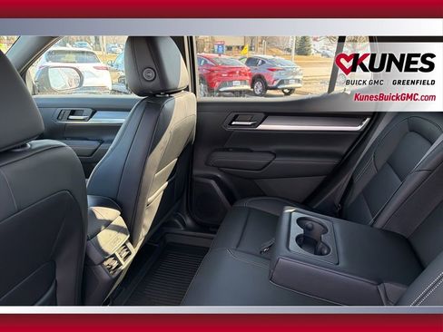 New 2026 GMC Terrain Elevation w/ Elevation Premium Package image 34