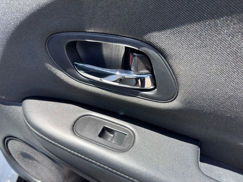 Used 2021 Honda HR-V Sport image 25