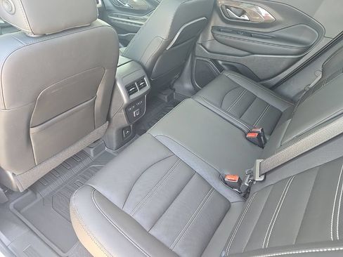 Used 2023 GMC Terrain Denali w/ Denali Premium Package AWD/4WD image 36