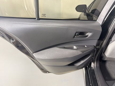 Used 2025 Toyota Corolla LE image 25
