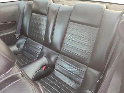 Used 2007 Ford Mustang GT Premium RWD image 18