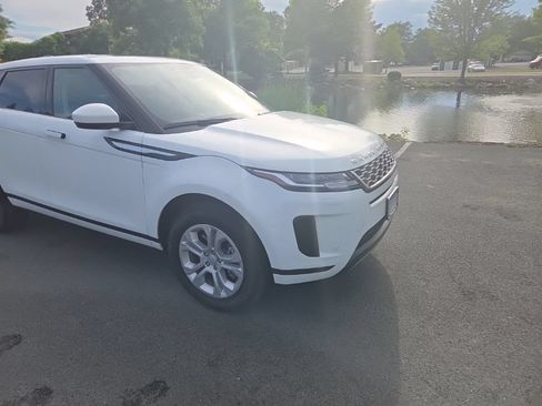 Used 2022 Land Rover Range Rover Evoque S AWD/4WD image 26