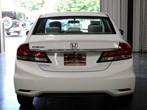 Used 2014 Honda Civic LX image 4
