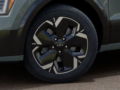 New 2026 Kia Niro Wind FWD image 10