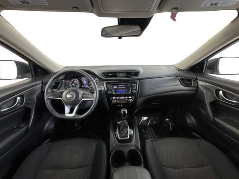 Used 2020 Nissan Rogue SV w/ Premium Package AWD/4WD image 17