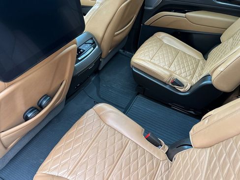 Used 2021 Cadillac Escalade Sport w/ Driver Assist Tech Package image 13