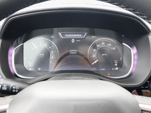 New 2026 RAM 1500 Laramie AWD/4WD image 31