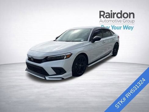 Used 2024 Honda Civic Sport image 3