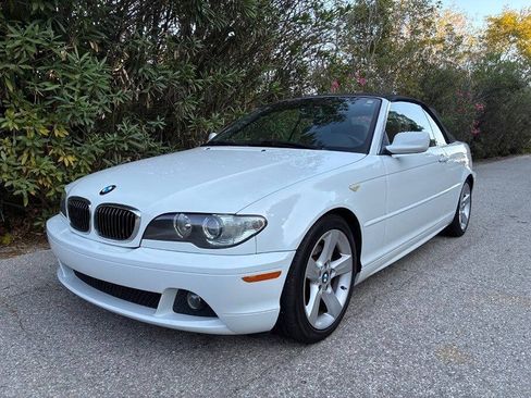 Used 2004 BMW 325Ci Convertible RWD image 2