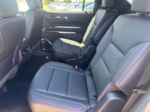 New 2026 Chevrolet Traverse Z71 w/ Enhanced Driving Package AWD/4WD image 25