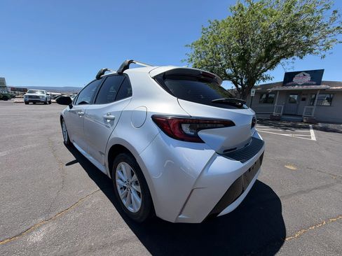 Used 2023 Toyota Corolla SE FWD image 8