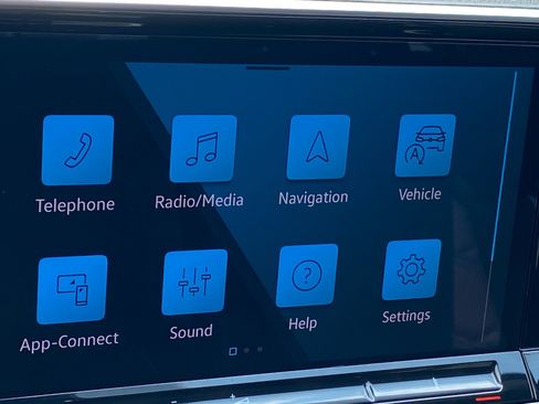 Certified 2026 Volkswagen Atlas SE w/ Panoramic Sunroof Package AWD/4WD image 15