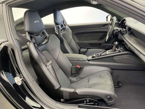 Used 2024 Porsche 911 GT3 image 19